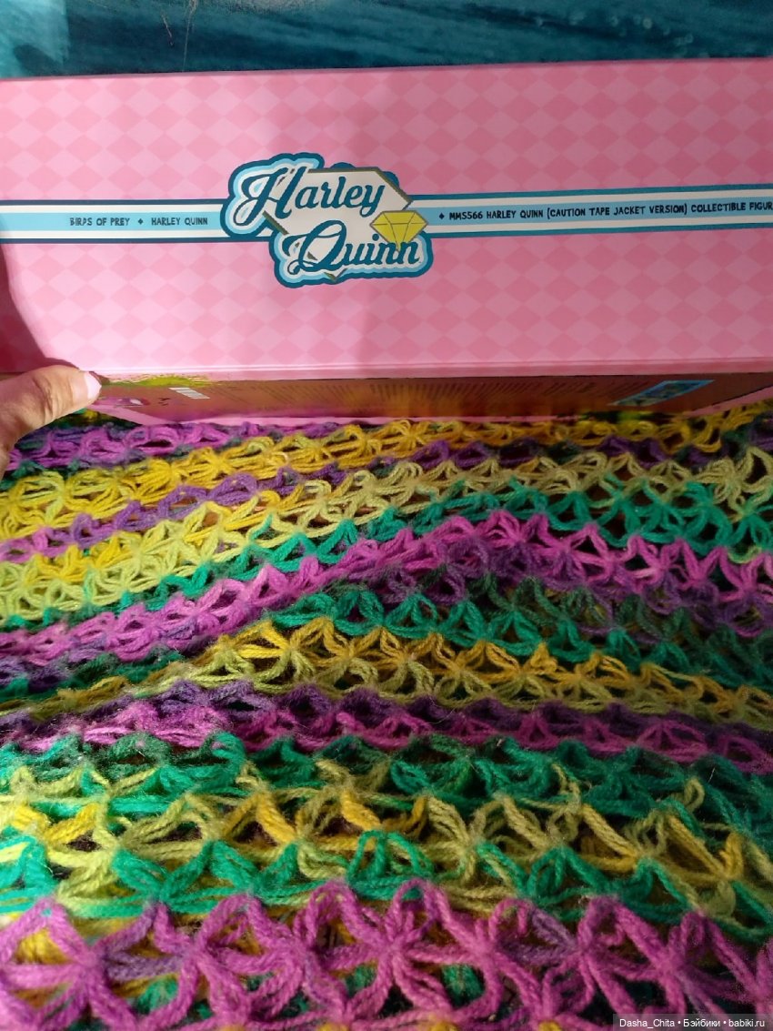 Харли Квинн из Хищных птиц: обзор фигурки Hot toys (Caution Tape Jacket Version) (фото 7)