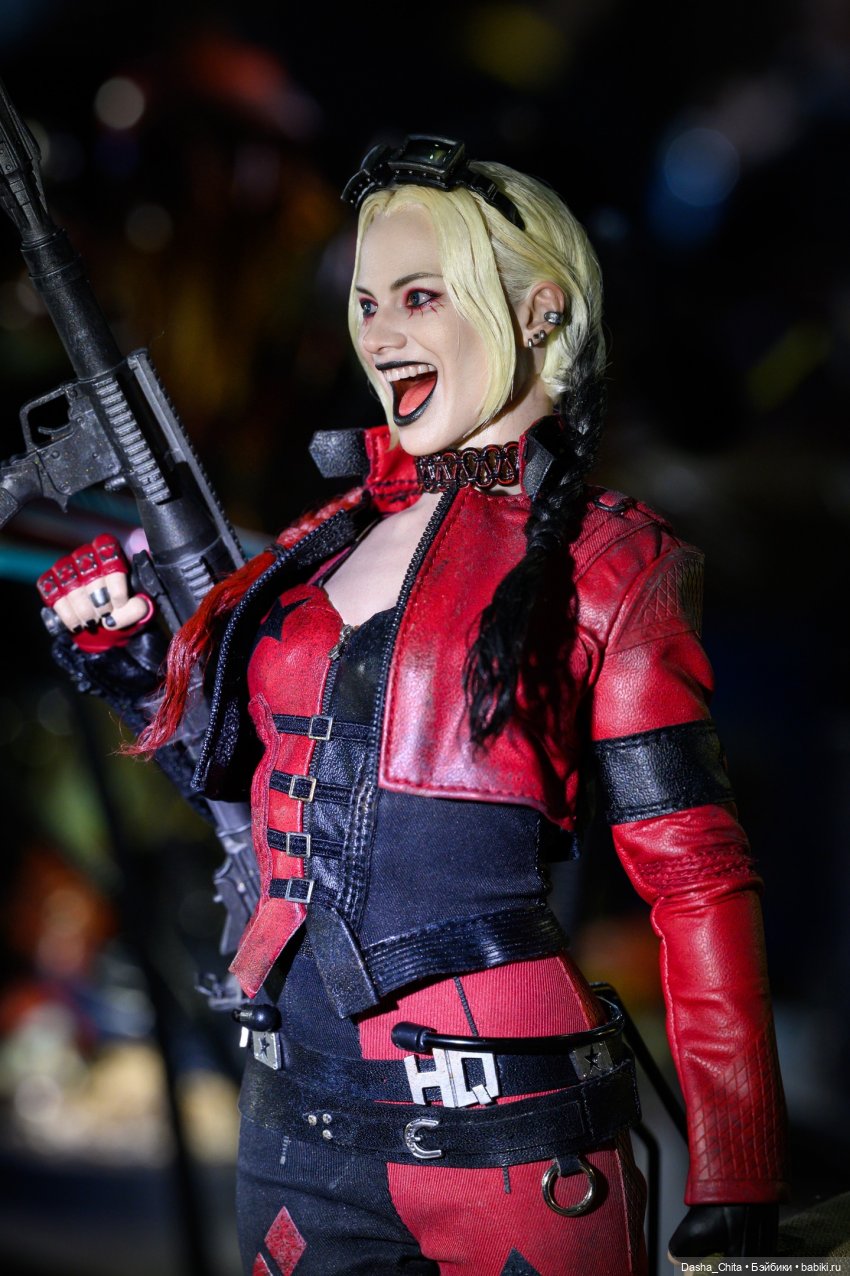 Hot Toys The Suicide Squad Harley Quinn Artisan Edition (фото прототипа фигурки Харли Квинн с недавней выставки)