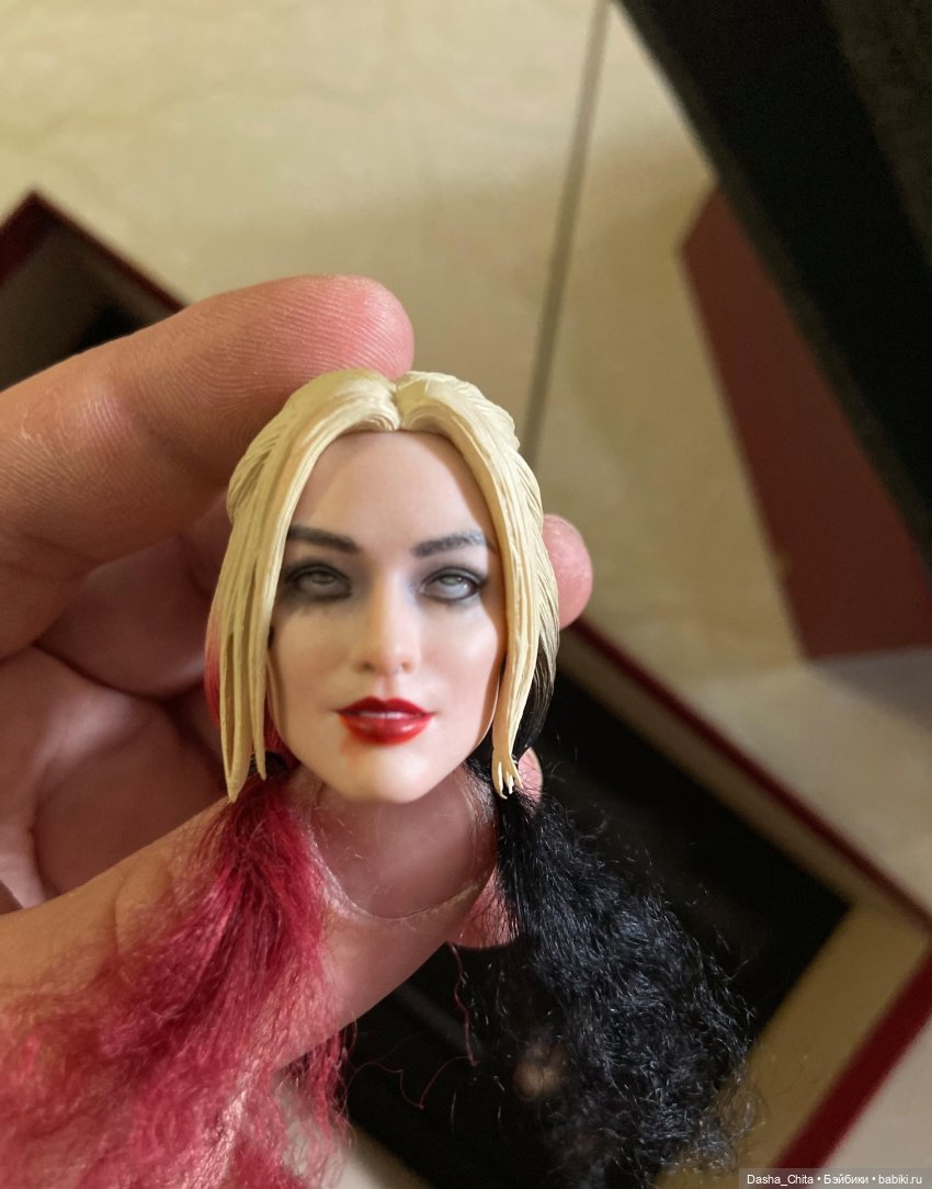 Фотообзор фигурки Харли Квинн от Thunder Toys от первых получателей (фото 3)