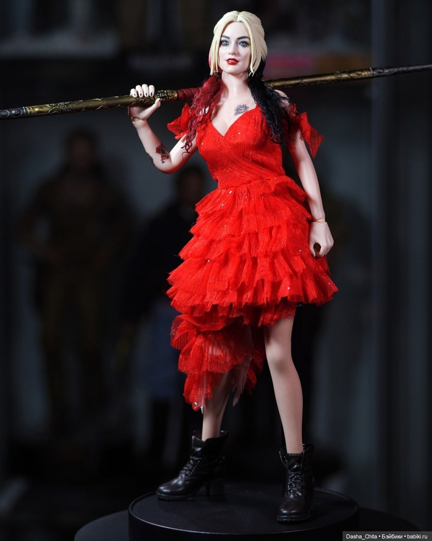 Фотообзор фигурки Харли Квинн от Thunder Toys от первых получателей (фото 2)