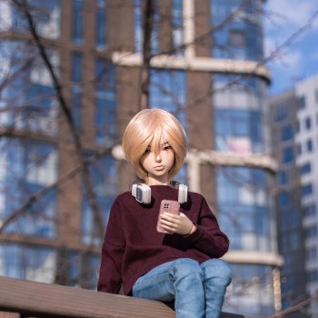 Сирил выходит в люди