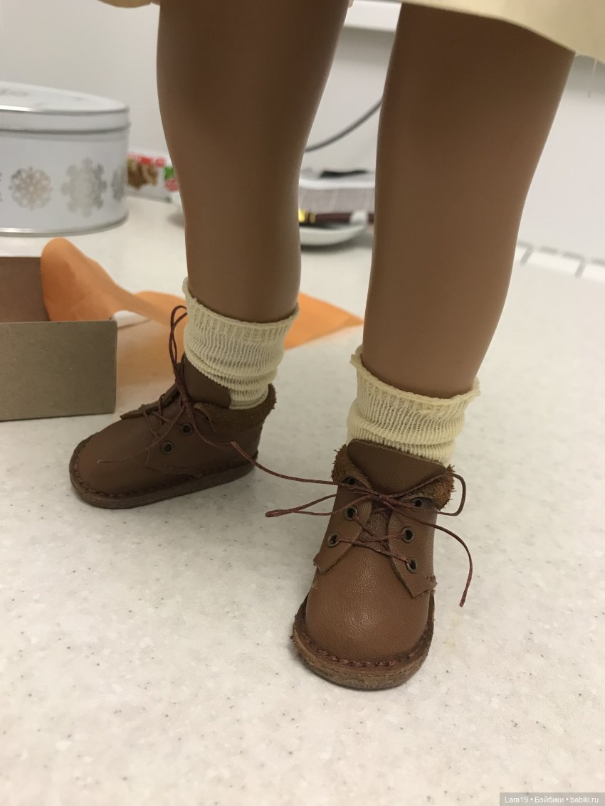 Обуваем, одеваем Сашу от Sasha dolls (фото 2)