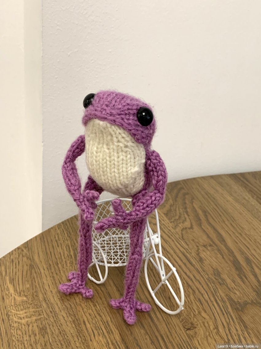 Бунт на корабле или рост личности (вязаные лягушки) (фото 5)