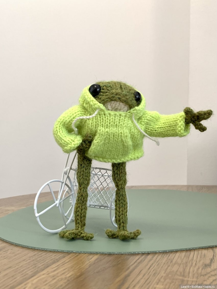 Бунт на корабле или рост личности (вязаные лягушки) (фото 3)