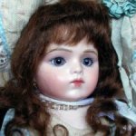 Реплика антикварной куклы Bru Jne 9 от Emily Hart