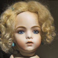 Реплика антикварной куклы Bru Jne