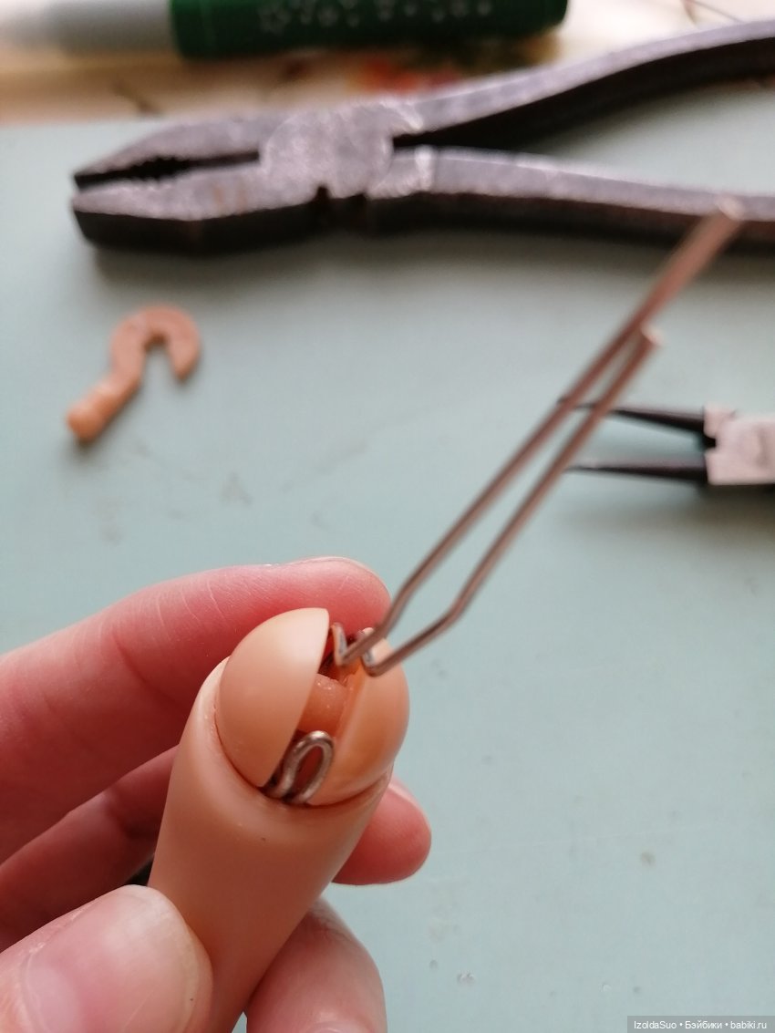 Ремонт шарнира руки подвижного тела для куклы Паола Рейна (фото 5)