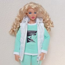 Комплект одежды для Барби пышки