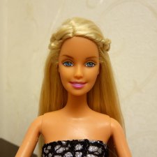 surf city barbie 2000