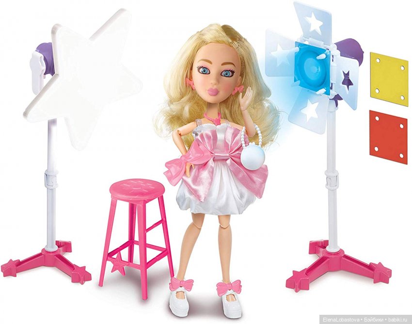 Кукла Вита из второй волны Snapstar