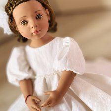 Белоснежное нарядное платьице для