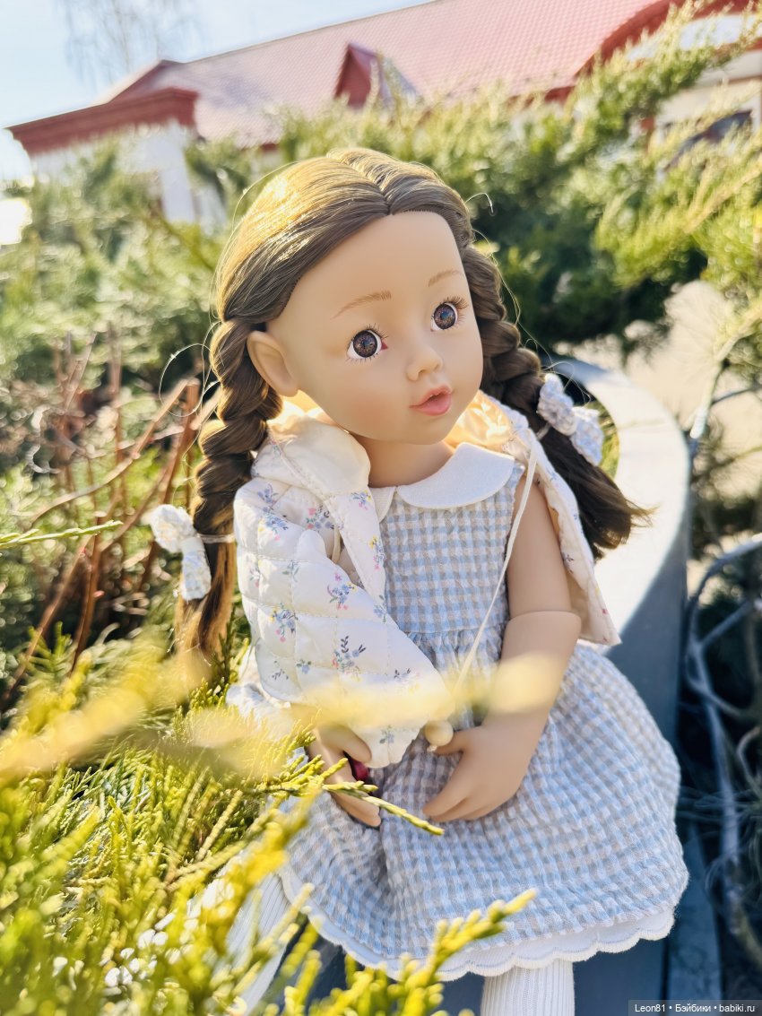 Весенний день Марианны и Машеньки