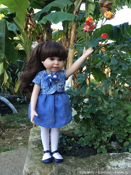 Катя в новом платье и абхазские огородные прогулки