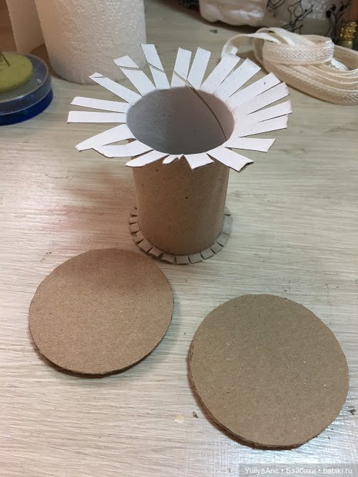 Пуфик для леди — Кукольная мебель своими руками: МК (фото 2)