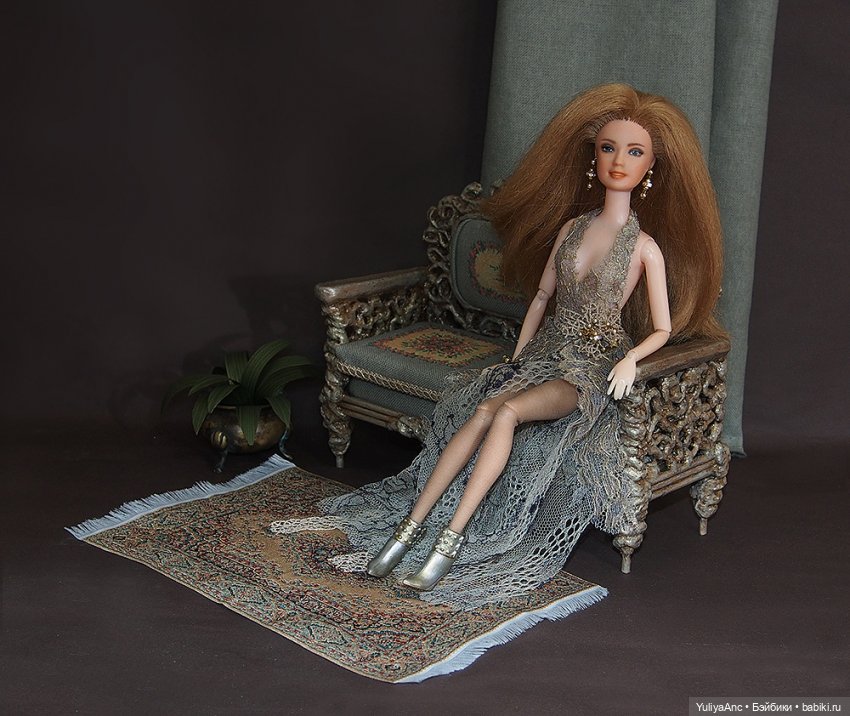 диван для куклы