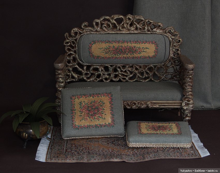 диван для куклы