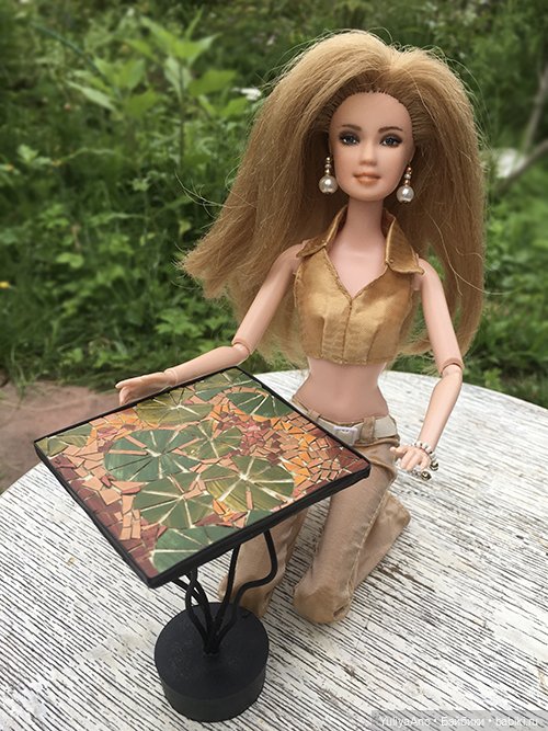 Мозаичный столик для патио. Миссис Бэйбики 2020