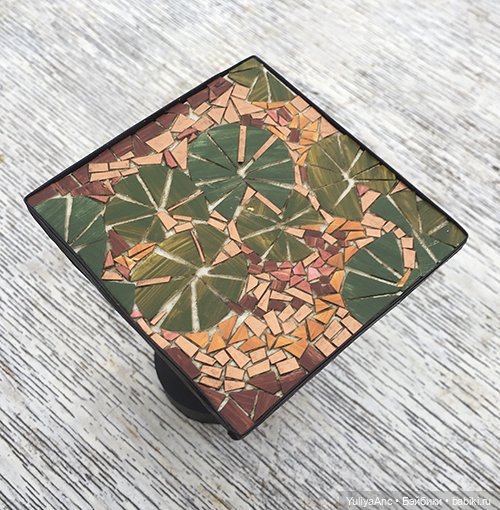 Мозаичный столик для патио. Миссис Бэйбики 2020