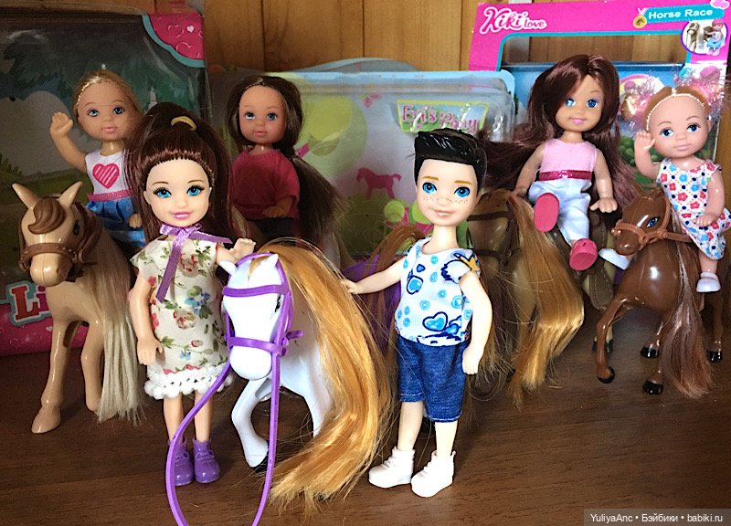 Обзор юных всадниц- Еви, Кики, Сайри и неизвестные китайчата