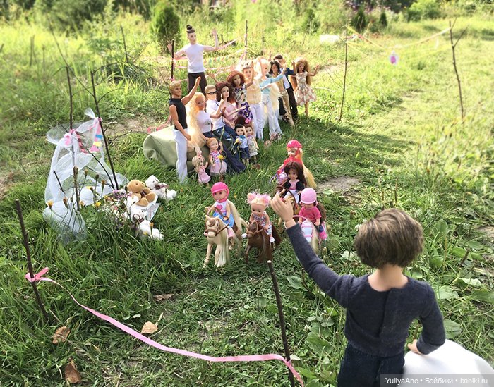 Скачки на пони по-деревенски