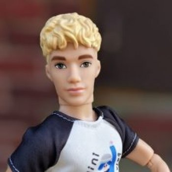 Очень приличный фейк!