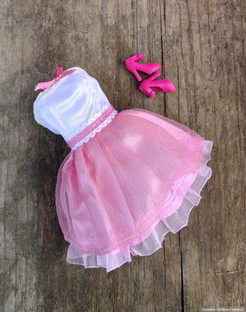 Анлили с туалетным столиком. Интересный набор (фото 6)