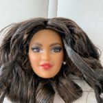 Голова Праздничная кукла 2021 Barbie Signature 2021 Holiday