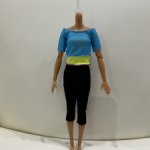Тело Барби безграничные движения йога Джойс в аутфите