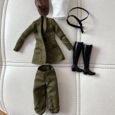 2 Аутфит Барби Бесси Колман