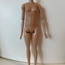 Тело Барби Марго