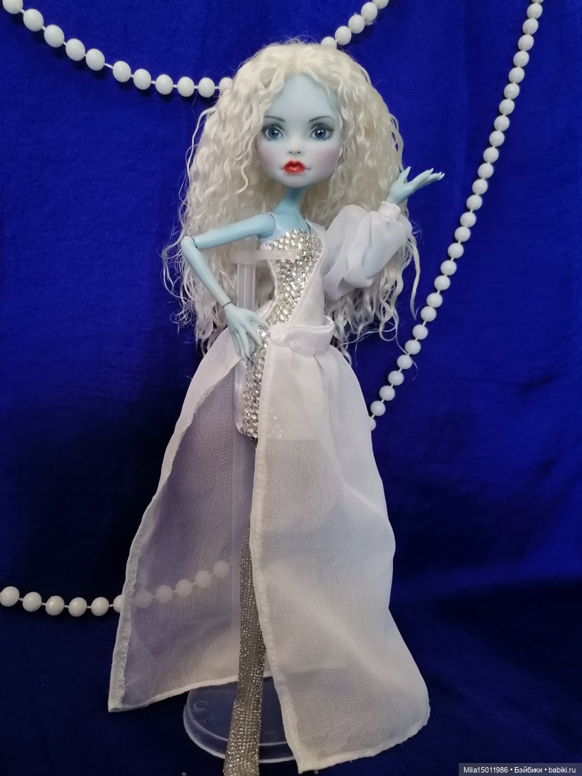 Как Эбби Боминейбл превратилась в Лили (фото 9)