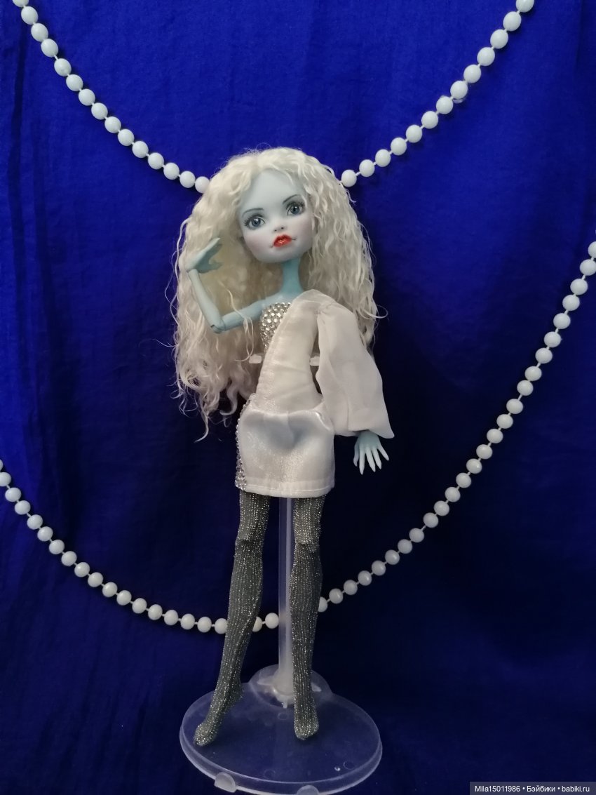 Как Эбби Боминейбл превратилась в Лили (фото 7)