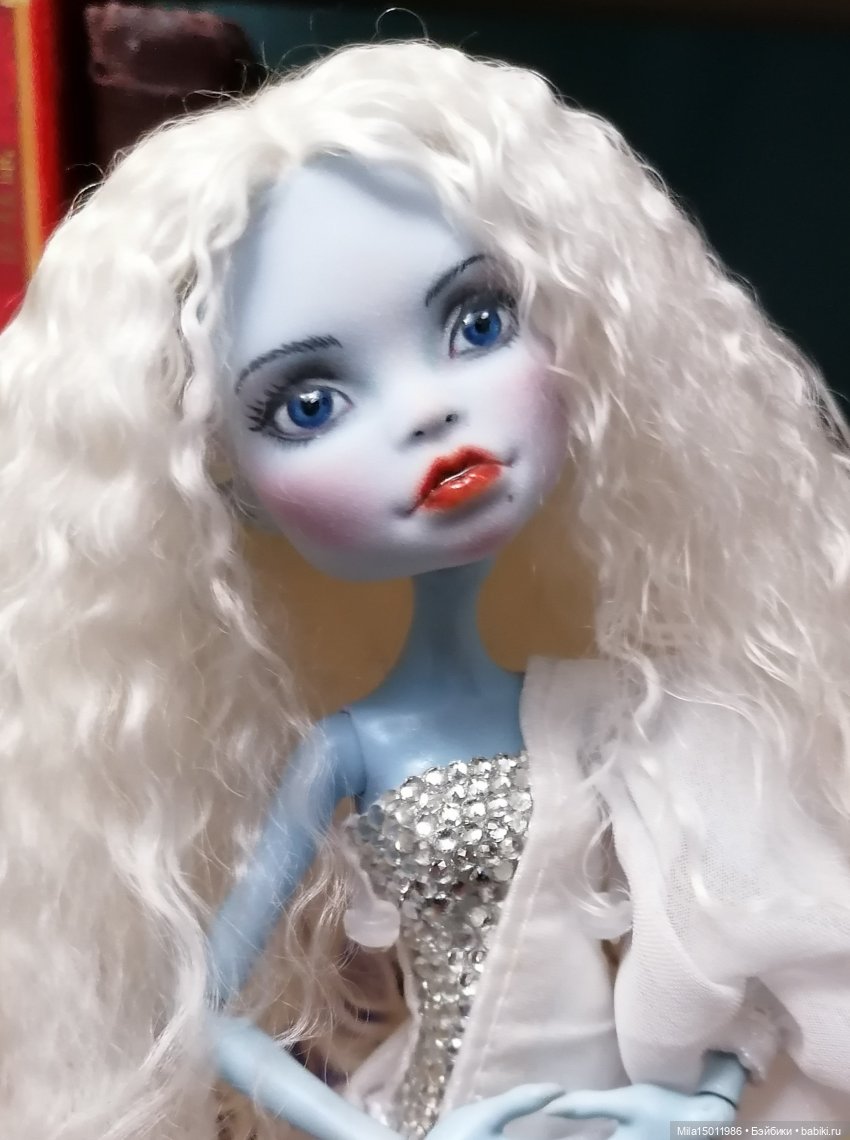 Как Эбби Боминейбл превратилась в Лили (фото 6)