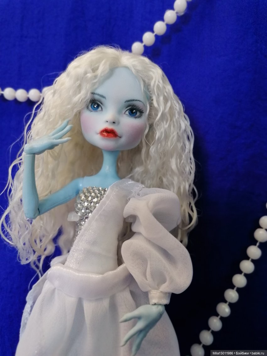 Как Эбби Боминейбл превратилась в Лили (фото 8)