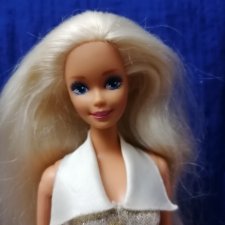 Помогите, пожалуйста опознать Барби