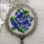 Брошь в винтажном стиле для больших и антикварных кукол