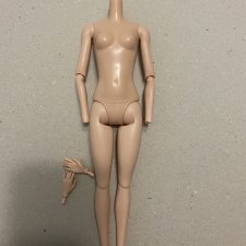 Тело от куклы Джиджи Хадид