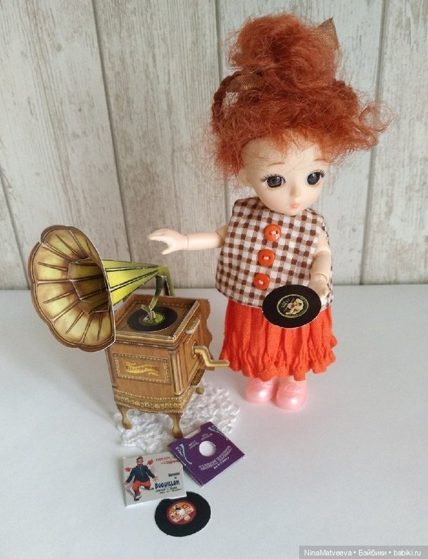 Ульянка в гостях у бабушки