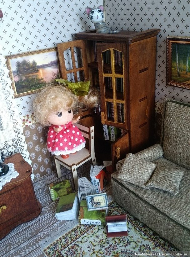 Ульянка в гостях у бабушки