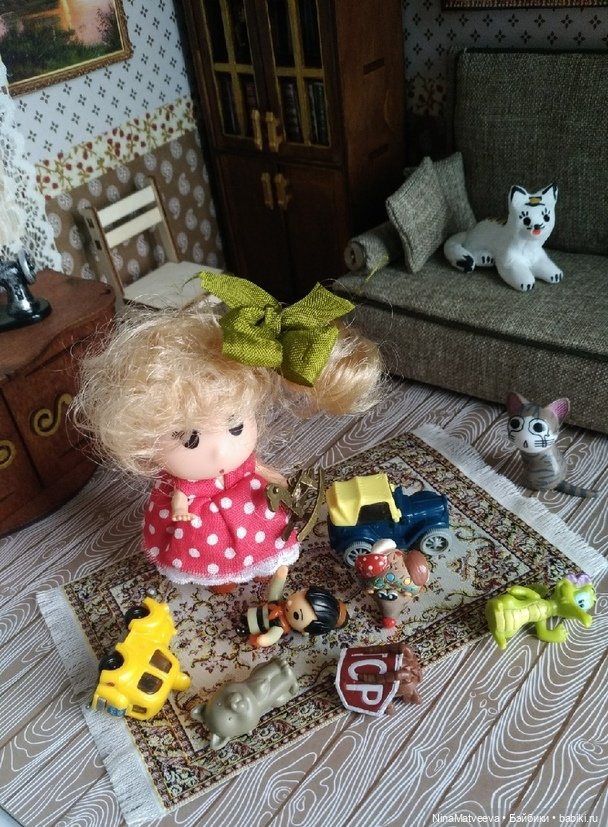 Ульянка в гостях у бабушки