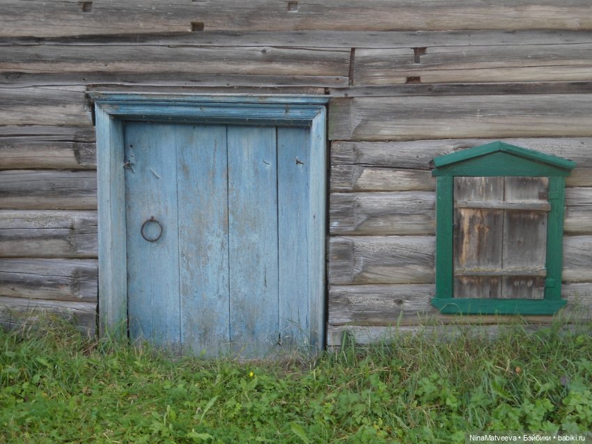 Ульянка в гостях у бабушки