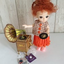 Ульянка в гостях у бабушки