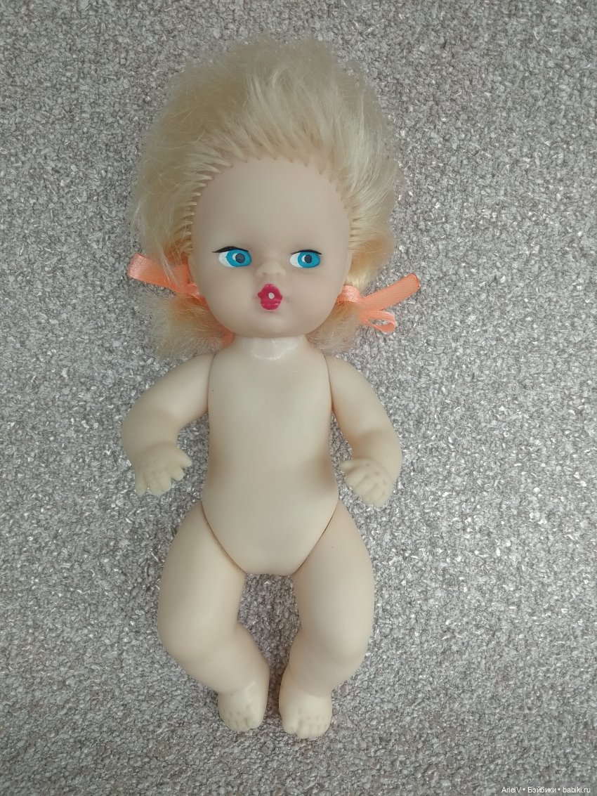 Анюта-родом из 90-х — Советские винтажные куклы (СССР): Ленигрушка