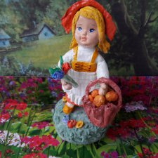 Миниатюрная ватная игрушка на елку