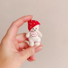 Мишка 5,5 см в костюме -Мухомор-