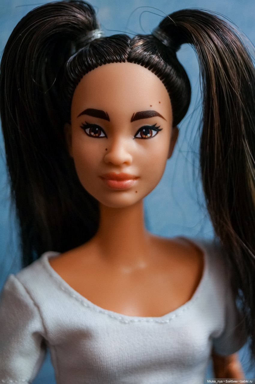 Новенькая Fashionistas 145