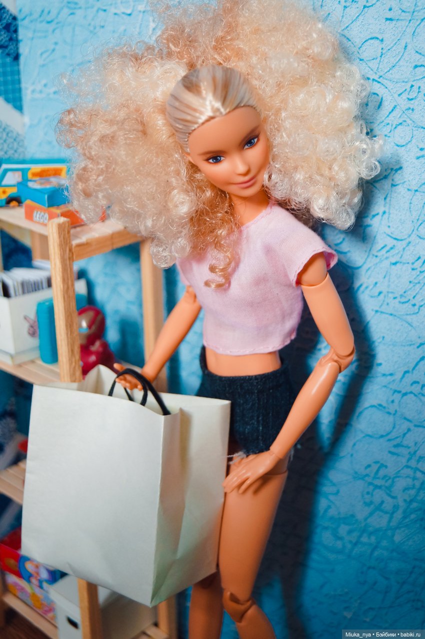 Наедине с собой — Куклы Barbie (Барби): Looks