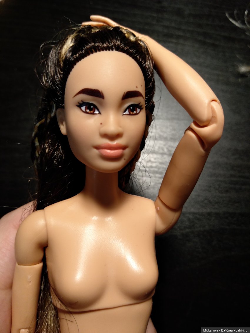 Барби на коляске со скинтоном йоги первой волны (фото 6)