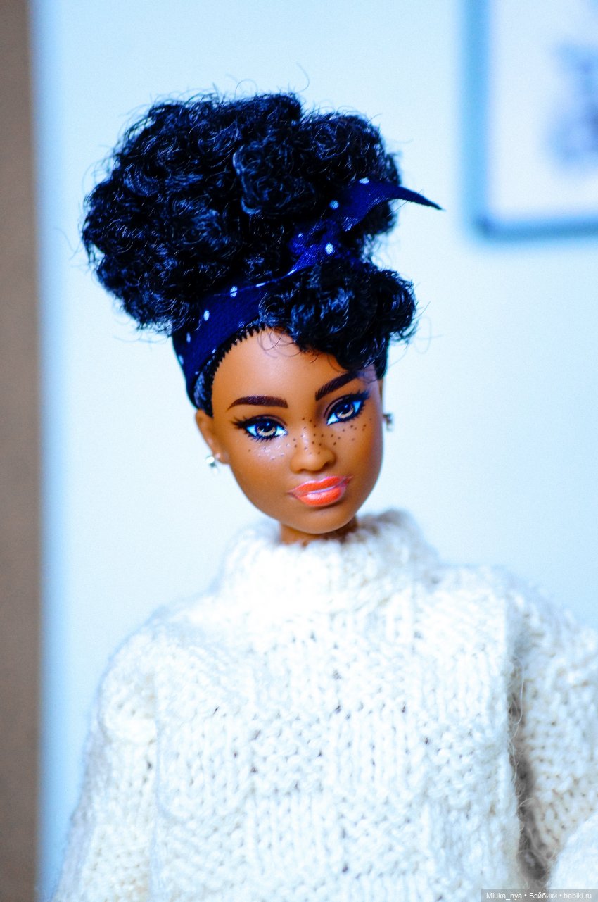 Barbie Fashionistas Doll #185 (фото 10)