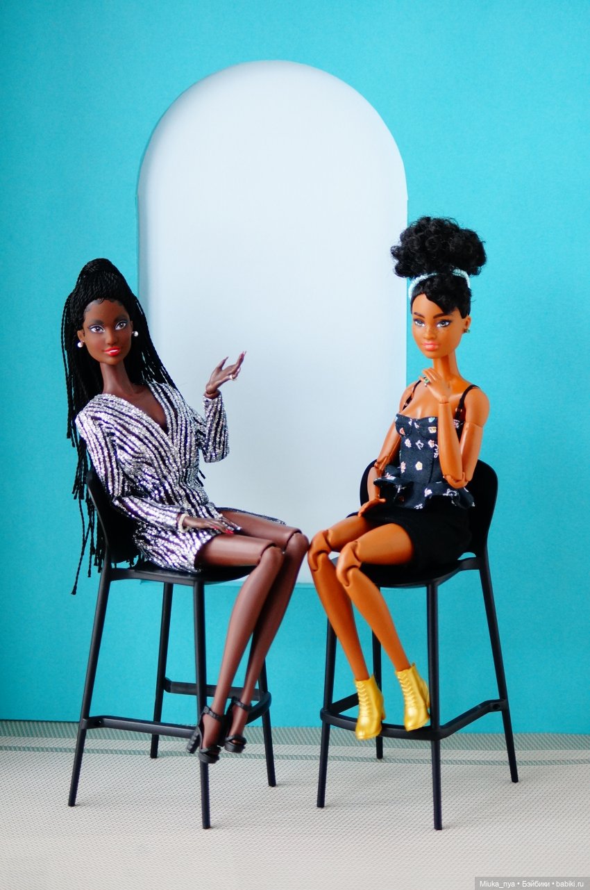 Barbie Holiday 2021 AA June